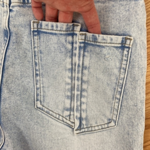 Yoga Jeans Alex Classic Rise Bootcut Gabby Wash Cotton Jeans - Picture 13 of 16